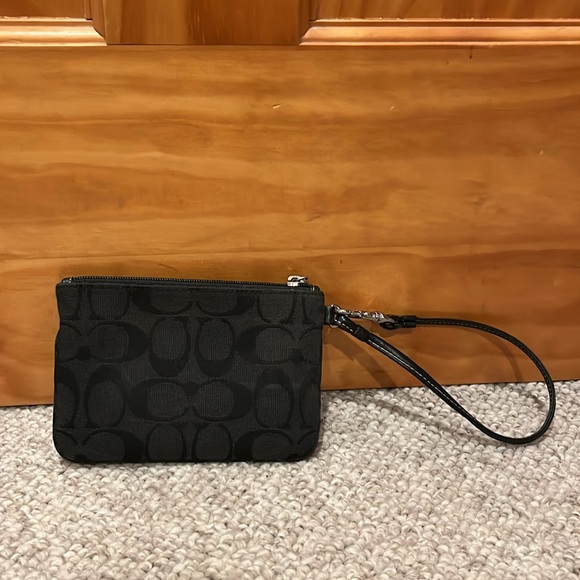 Coach Wristlet - Picture 3 of 5